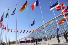 Mỹ đứng ngoài Hội nghị "liên minh tự nguyện" ủng hộ Kiev 