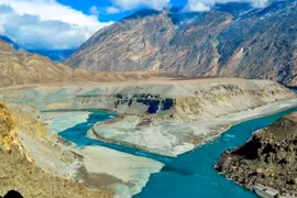 Ấn Độ chặn nguồn nước sông Ấn, Đại sứ Pakistan đề nghị LHQ họp khẩn