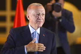 Lên án các vụ không kích, Thổ Nhĩ Kỳ coi Israel là “mối đe dọa” trong khu vực