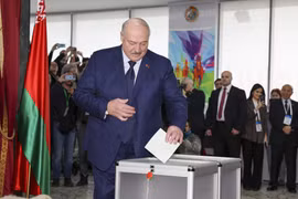 Nhiệm kỳ thứ 7 của ông Lukashenko và tuyên bố về tên lửa đạn đạo Oreshnik