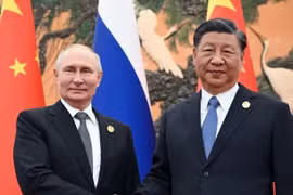 Ukraine kêu gọi Trung Quốc "hóa giải" xung đột với Nga và tái thiết đất nước