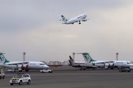 Iran hủy hàng loạt chuyến bay