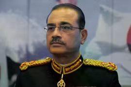 Kịch tính: Pakistan bắt giữ tướng tư lệnh lục quân