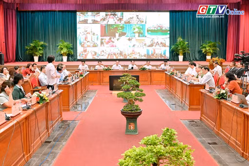 Điểm tin trưa: Bí thư Tỉnh ủy: Chấm dứt nêu khó khăn mà không có giải pháp