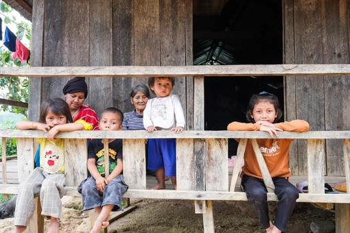 Những làng siêu đẻ giữa núi rừng Đak Sơmei