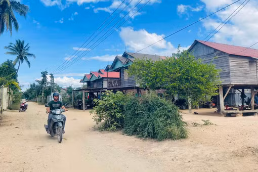 Di dời chuồng trại ra khỏi gầm nhà sàn: Lợi đơn lợi kép