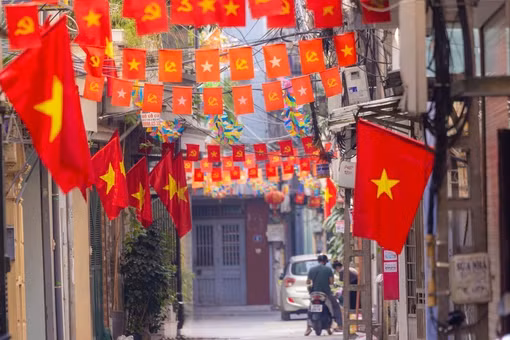 Người hoạt động không chuyên trách nghỉ do sắp xếp sẽ được hưởng chế độ tinh giản biên chế