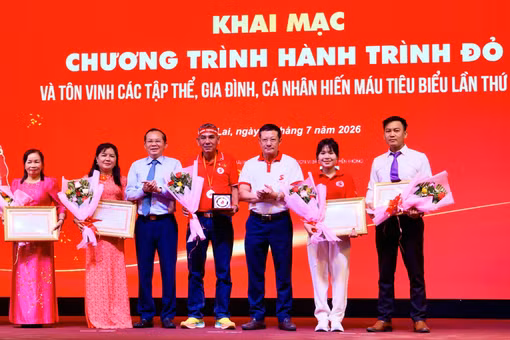 Hành trình bền bỉ hiến máu cứu người