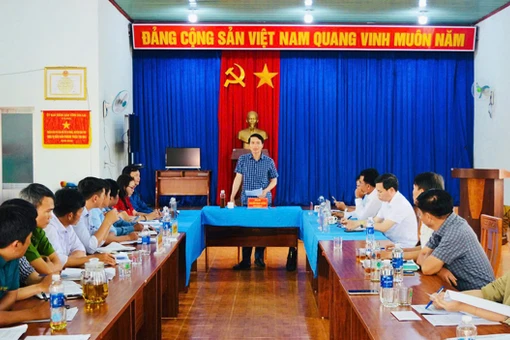 Phó Bí thư Tỉnh ủy Nguyễn Ngọc Lương: Ia Rong cần có giải pháp giảm tỷ lệ hộ nghèo