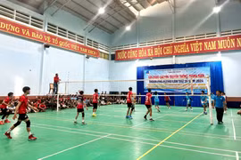 Ấn tượng giải bóng chuyền truyền thống thanh niên thành phố Pleiku