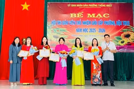 Thí sinh Nguyễn Thị Kiên Giang đạt giải nhất hội thi giáo viên chủ nhiệm lớp giỏi phường Thống Nhất