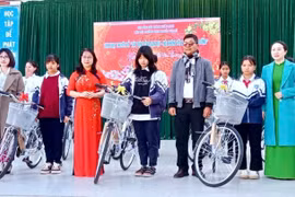 Nhiều hoạt động hướng về người dân và thiếu nhi nhân Tết Nguyên đán Ất Tỵ 2025