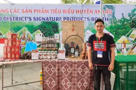 Gia Lai: 3 sinh viên, thanh niên dân tộc thiểu số được tuyên dương