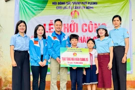Khởi công nhà Khăn quàng đỏ cho thiếu nhi ở thôn Tiên Sơn 1