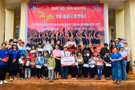 Ngày hội tình nguyện “Tôi yêu Tổ quốc tôi” tại Trường Tiểu học và THCS Nay Der