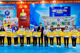 Gia Lai: Gần 4.000 học sinh lớp 12 tham gia chương trình hướng nghiệp “Định vị bản thân”