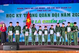 Gia Lai: 100 chiến sĩ “nhí” hoàn thành chương trình Học kỳ trong quân đội