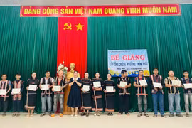 25 học viên hoàn thành chương trình đào tạo nghề “Trình diễn cồng chiêng”