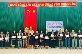 25 học viên hoàn thành chương trình đào tạo nghề “Trình diễn cồng chiêng”