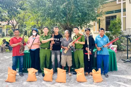 Tuyên truyền kiến thức pháp luật cho học sinh và người dân xã Ia Tul