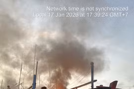 tàu-cá-gia-lai-bốc-cháy