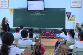 Cần phát huy hơn nữa học bạ số ở các cấp học