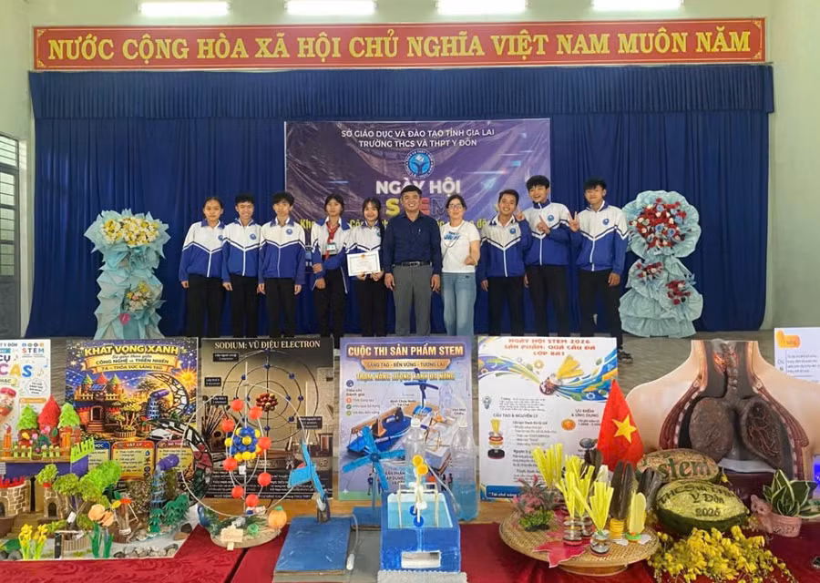 ngay-hoi-stem.jpg