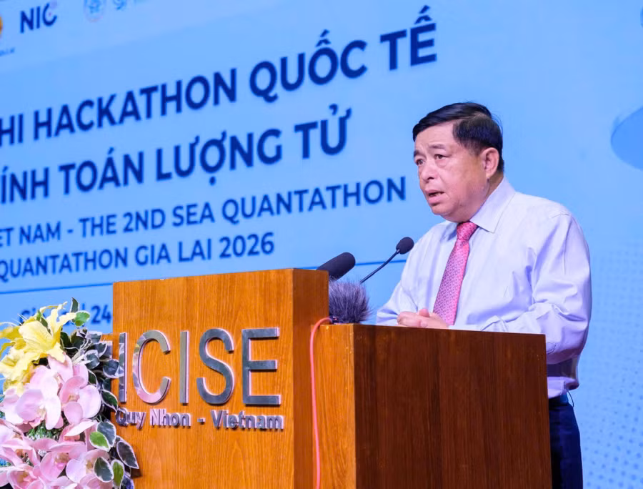 khai-mac-cuoc-thi-hackthon-ve-tinh-toan-luong-tu3.jpg