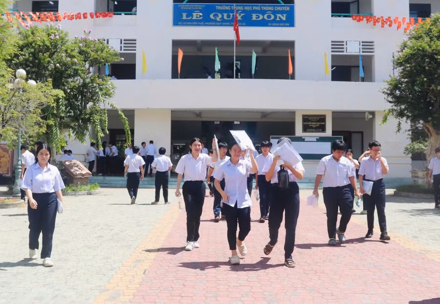 so-dieu-chinh-thoi-gian-xac-nhan-nhap-hoc-lop-10.jpg