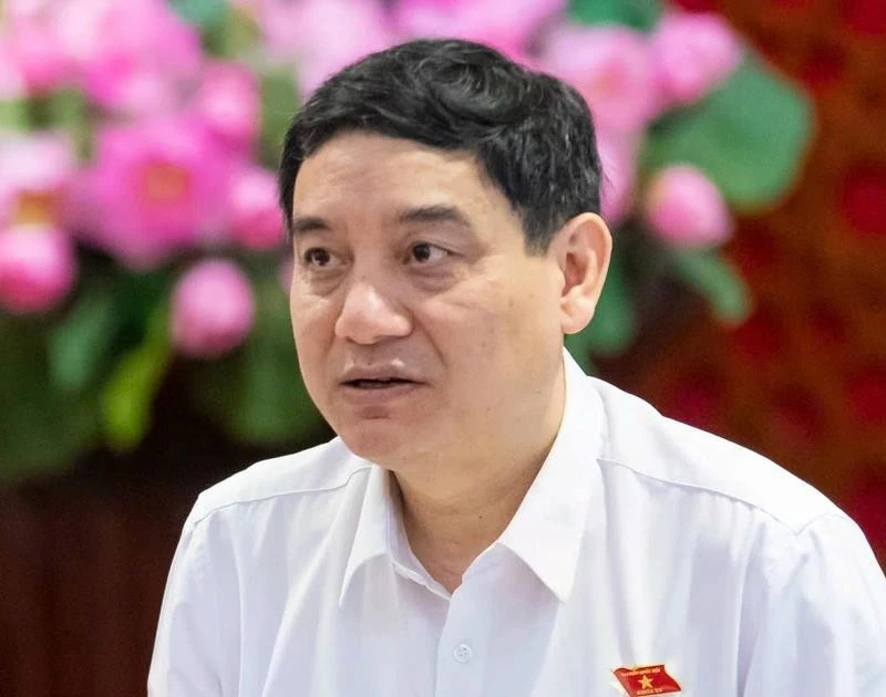 Thống nhất miễn học phí học sinh cả nước, cấp trực tiếp cho học sinh tư thục
