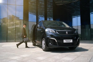 Peugeot Traveller: Chiếc xe sang trọng và nhiều tiện nghi với giá bán trên 1,6 tỷ đồng