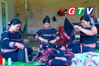 Thổ cẩm Jrai vươn ra thị trường