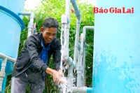 Người dân buôn Ma Giai không còn nỗi lo “khát” nước sạch