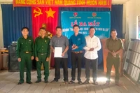 Ra mắt mô hình “Vận động học sinh bậc mầm non ra lớp” tại xã Krong