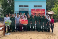 An Khê bàn giao 3 căn nhà “Đại đoàn kết” và hỗ trợ sửa chữa 5 căn nhà cho các hộ nghèo, cận nghèo