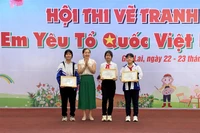 358 thiếu nhi Pleiku thi vẽ tranh “Em yêu Tổ quốc Việt Nam”