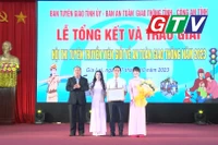 “Thượng tôn pháp luật để xây dựng văn hóa giao thông an toàn” 