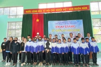 Truyền dạy cồng chiêng cho 60 thanh niên, học sinh huyện Ia Pa