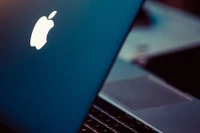 Apple liệu có hồi sinh logo phát sáng trên MacBook?