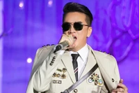 Sở Văn hóa và Thể thao TP.HCM phản hồi vụ Đàm Vĩnh Hưng đeo huy hiệu 'lạ' trong liveshow