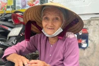 Sống ở TP.HCM: Luôn nặng gánh mưu sinh, thương nhau chẳng vì lý do gì cả