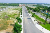 Nhiều khách săn mua, đất nền 'ấm' trở lại