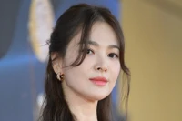 Nữ diễn viên Song Hye-kyo tái xuất sau 10 năm vắng bóng