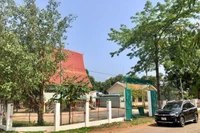 Làng Nú đã xây dựng được nhà rông văn hóa, nhà sinh hoạt cộng đồng và hệ thống đường giao thông nông thôn khang trang