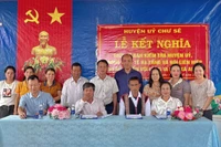 Ba cơ quan, đơn vị huyện Chư Sê kết nghĩa với làng Ia Doa