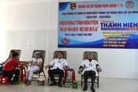 120 người tham gia hiến máu tình nguyện do Đoàn cơ sở Bệnh viện Quân y 15 tổ chức 