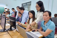 Tiếp cận kiến thức từ lớp tin học miễn phí