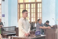Chém người vì ghen tuông, lãnh án 11 năm tù
