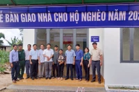 Đak Đoa: Bàn giao nhà tình thương cho hộ nghèo tại xã Ia Băng 