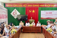 Rong ruổi với văn chương